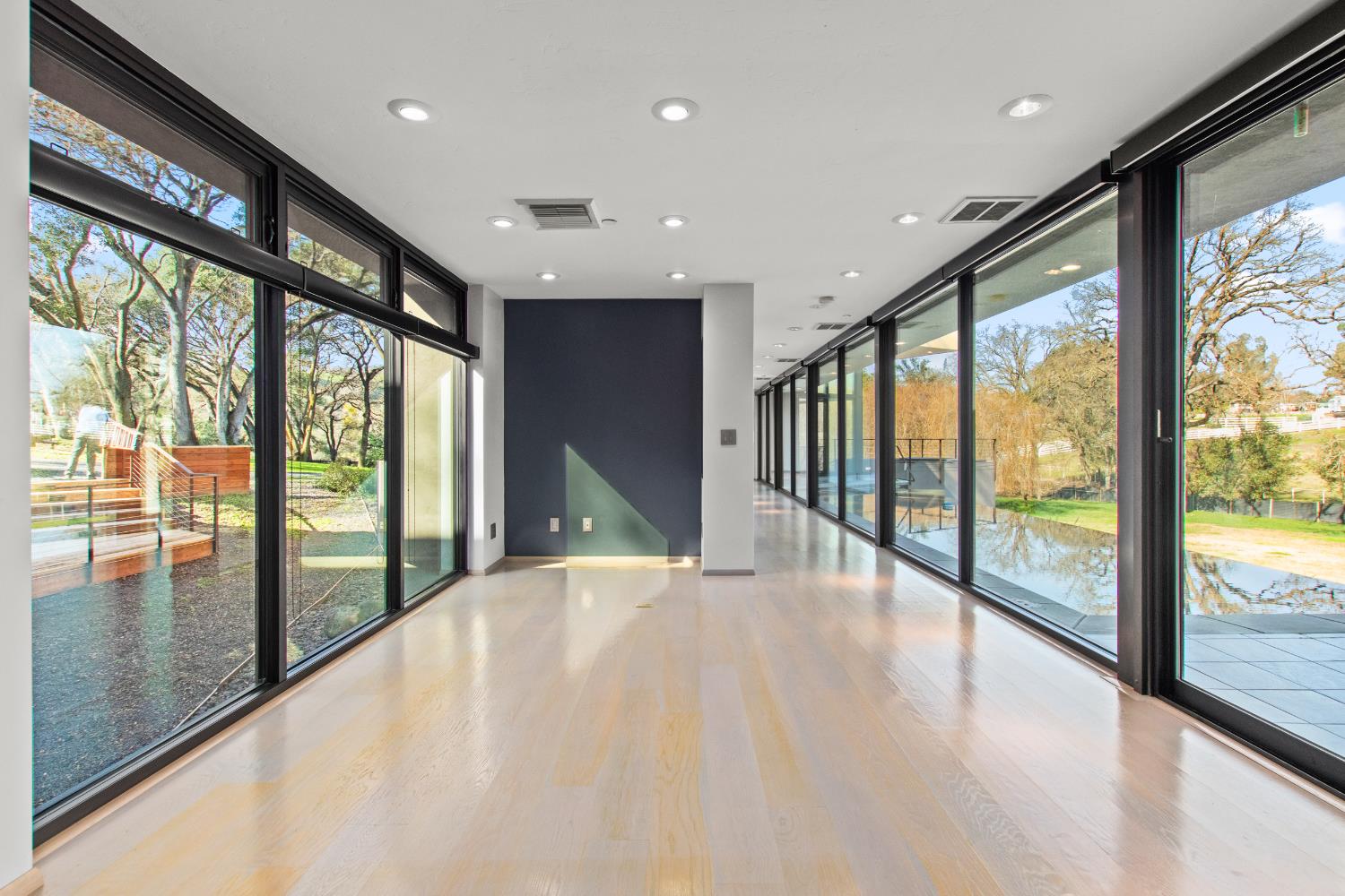 12100 Horseshoe Rd, Oakdale, CA 95361