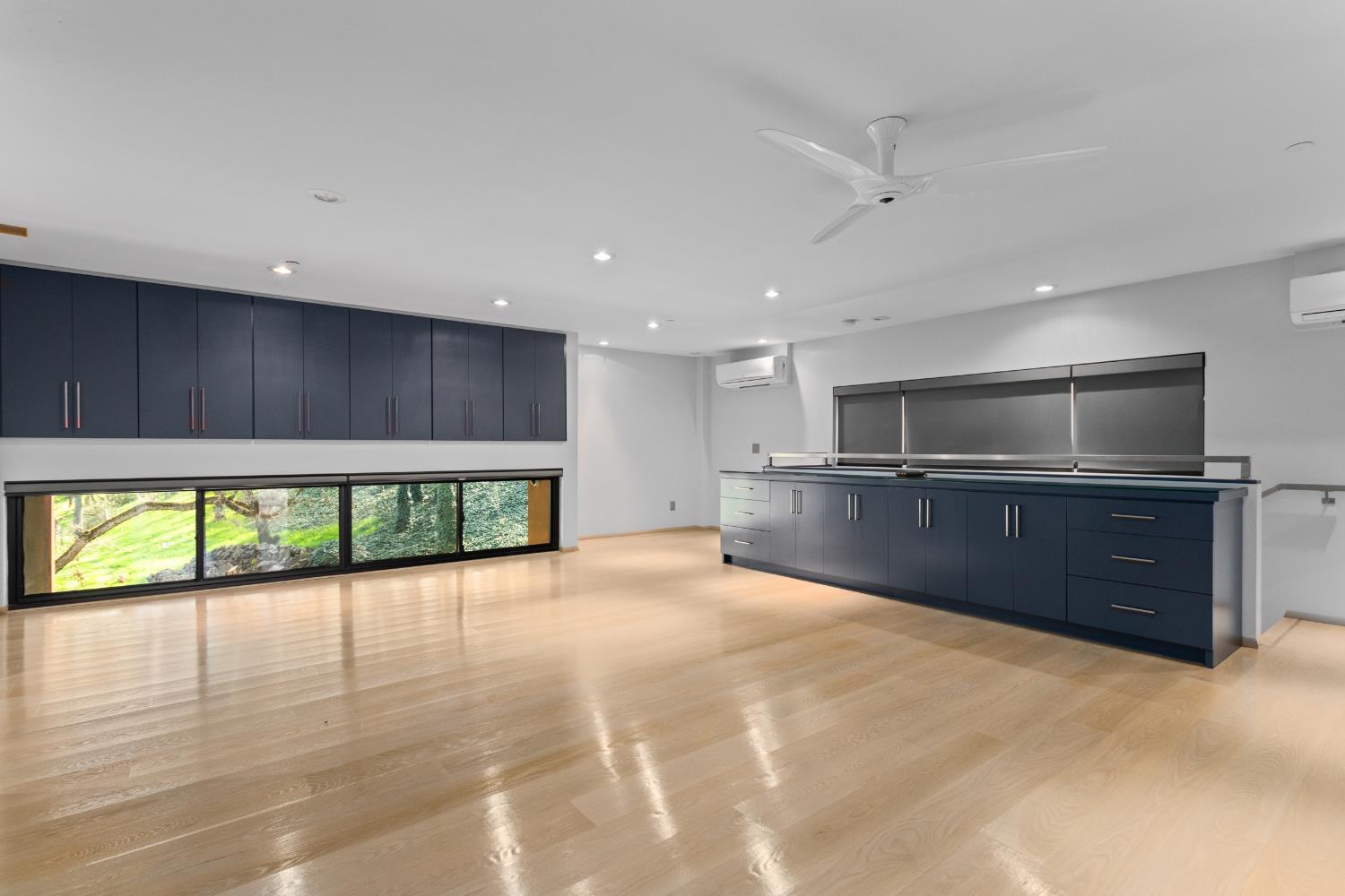 12100 Horseshoe Rd, Oakdale, CA 95361