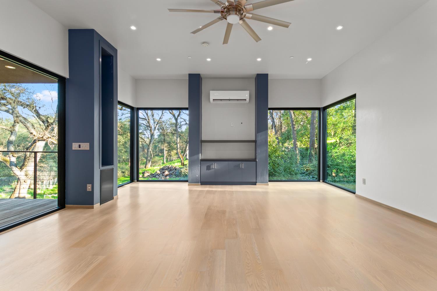 12100 Horseshoe Rd, Oakdale, CA 95361