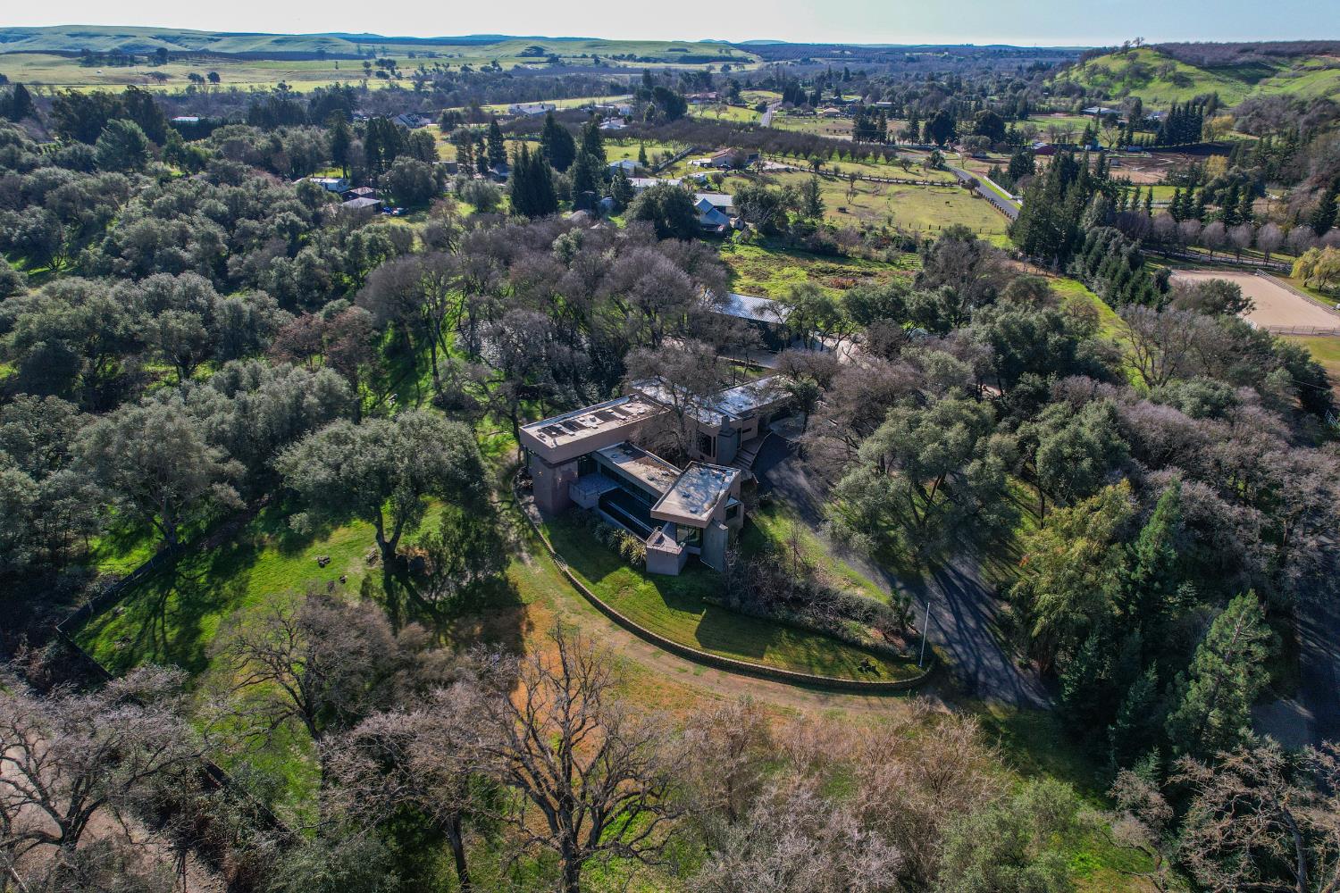 12100 Horseshoe Rd, Oakdale, CA 95361