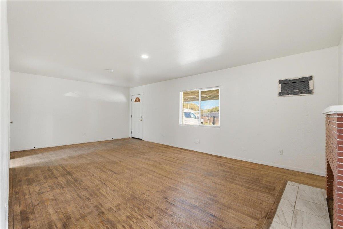 1708 Rouse Ave, Modesto, CA 95351