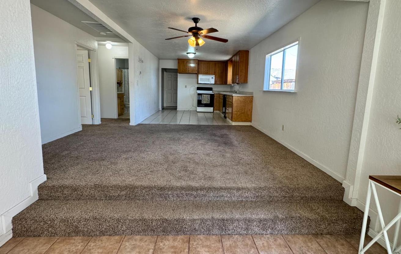 205 Orchard Ave, Modesto, CA 95354