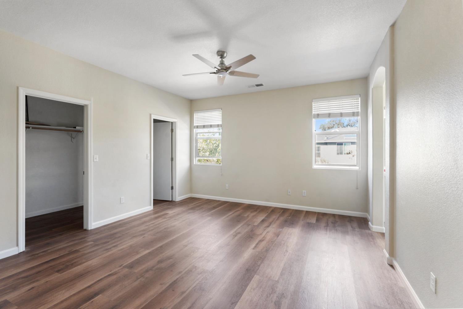 1300 David Dr, Oakdale, CA 95361