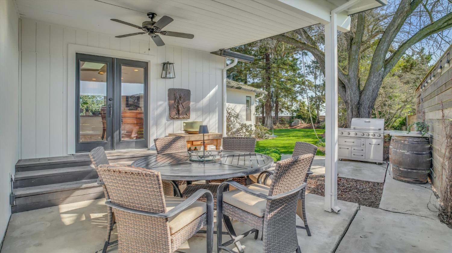 6613 Woodland Ave, Modesto, CA 95358