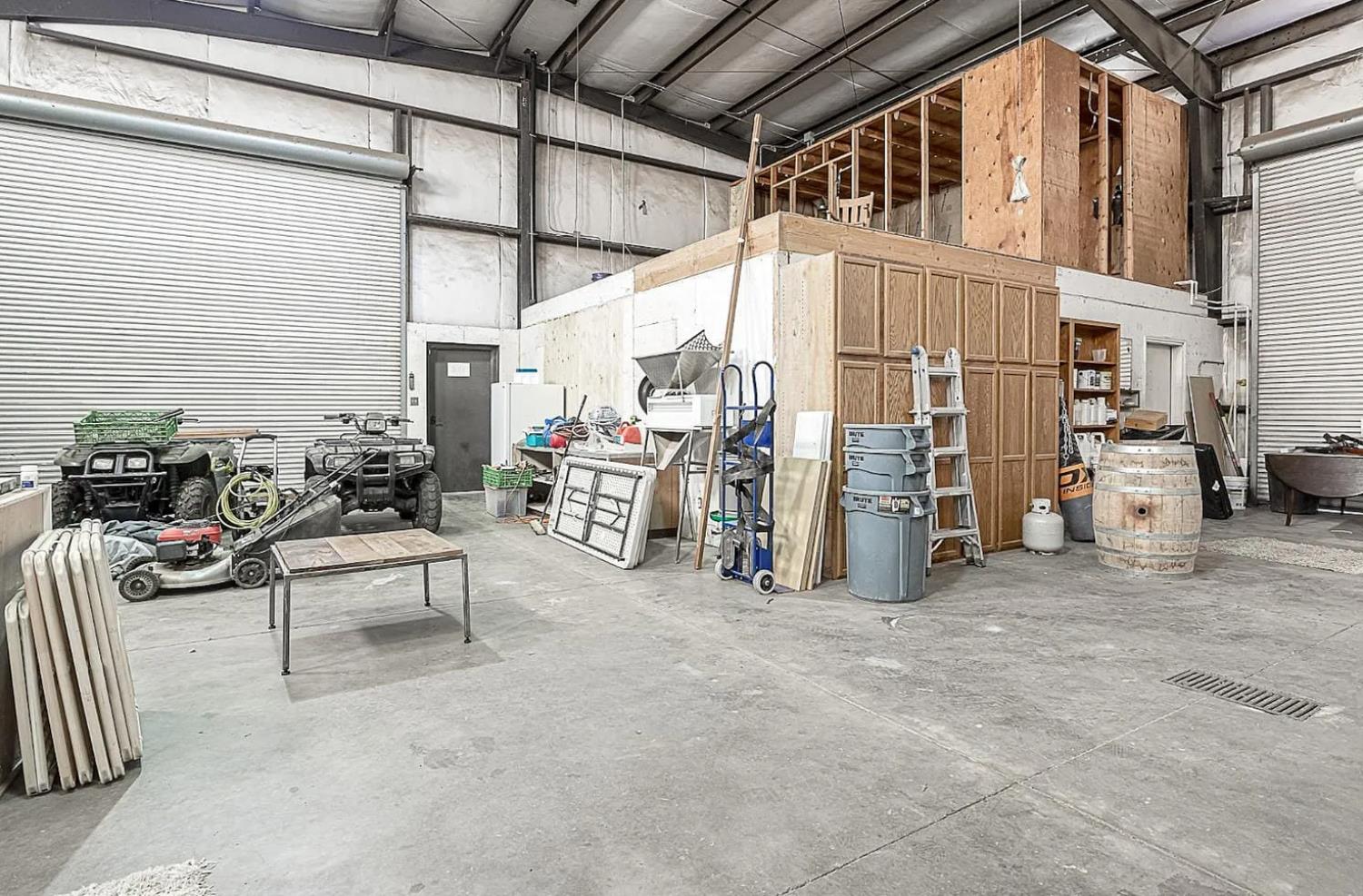 6613 Woodland Ave, Modesto, CA 95358