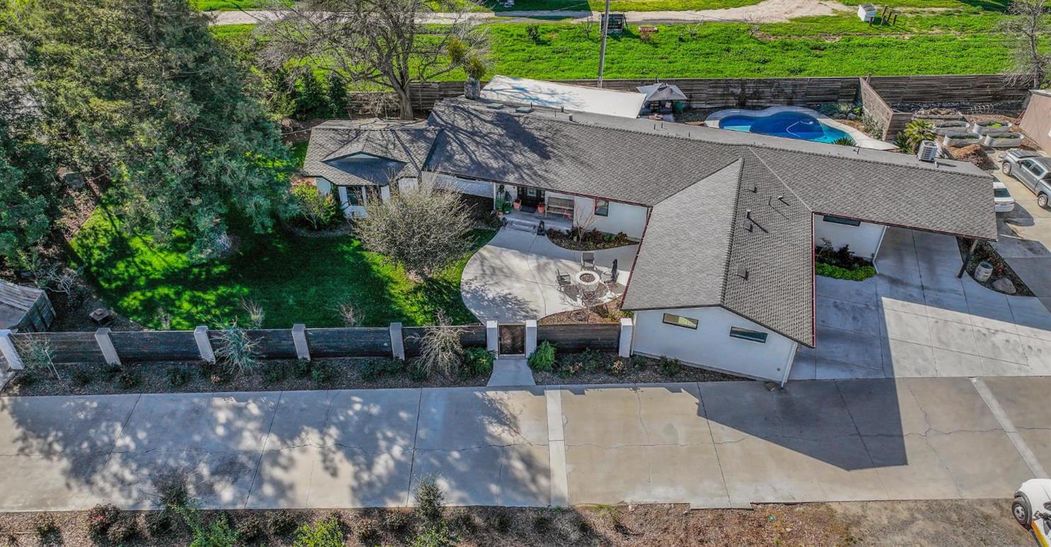 6613 Woodland Ave, Modesto, CA 95358