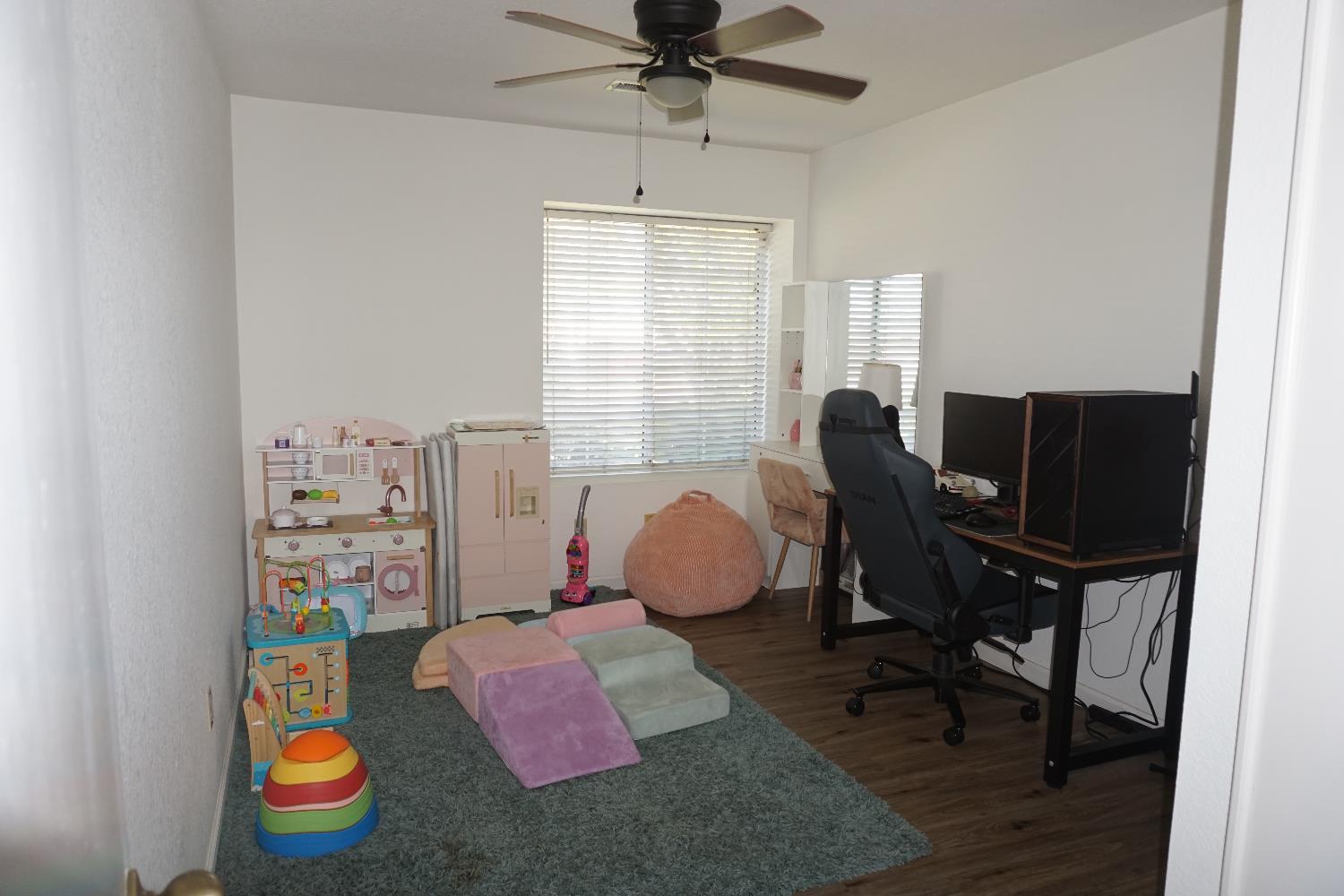 954 WAKE FOREST CT, Merced, CA 95348