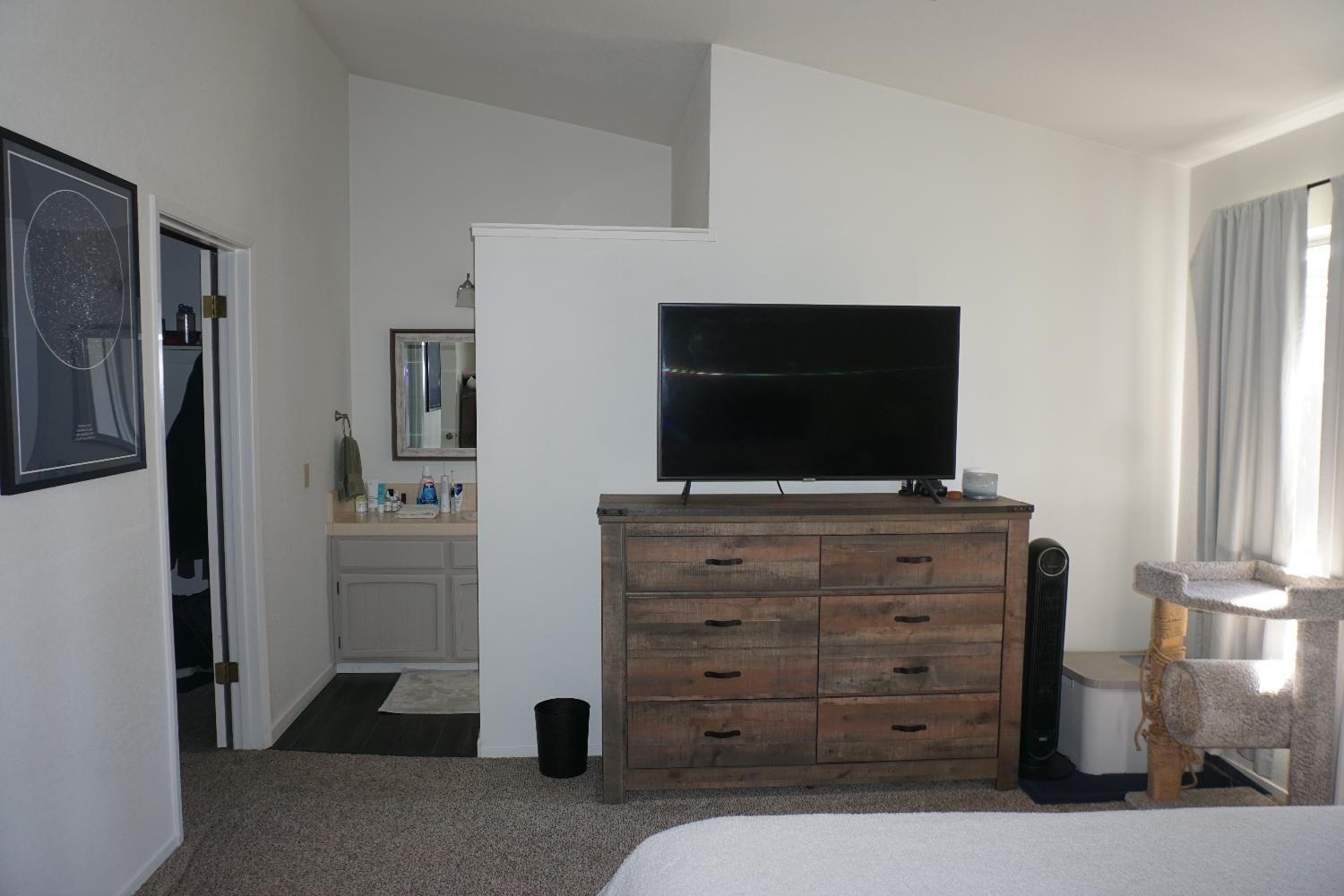 954 WAKE FOREST CT, Merced, CA 95348