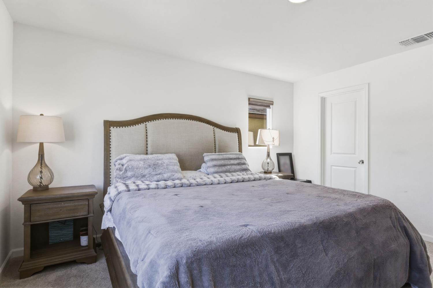 440 Half Dome Dr, Manteca, CA 95337