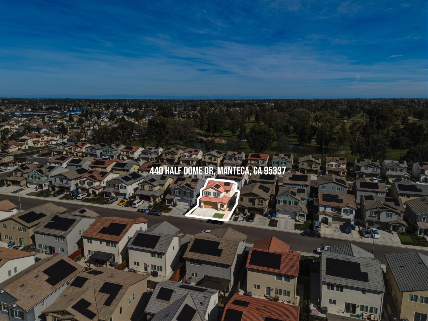 440 Half Dome Dr, Manteca, CA 95337
