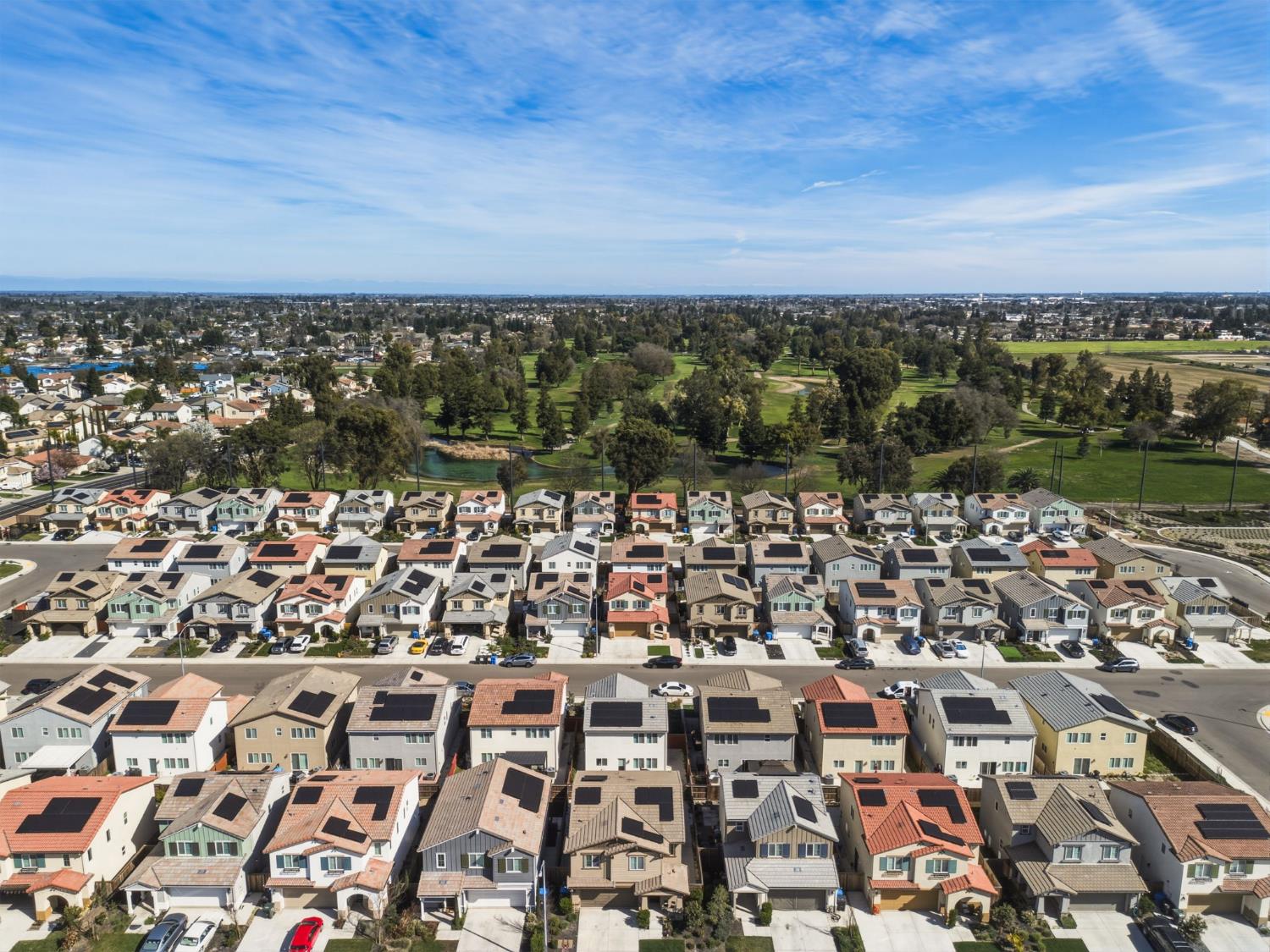 440 Half Dome Dr, Manteca, CA 95337