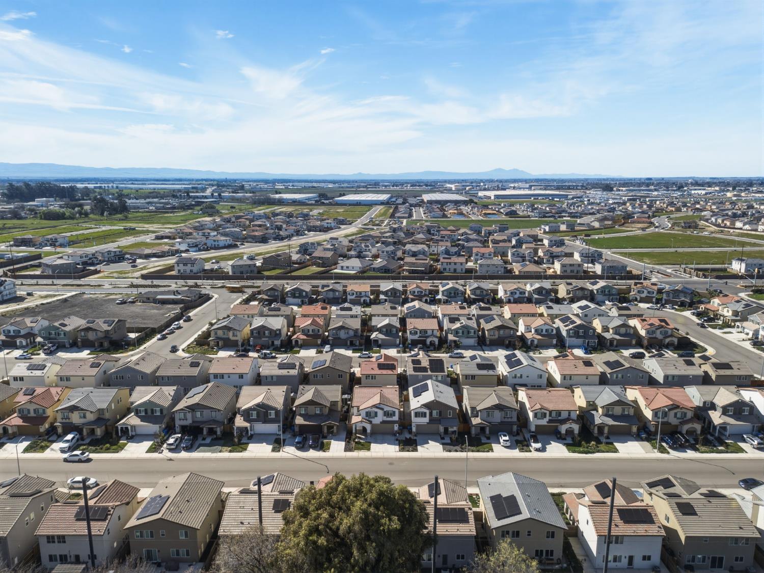 440 Half Dome Dr, Manteca, CA 95337