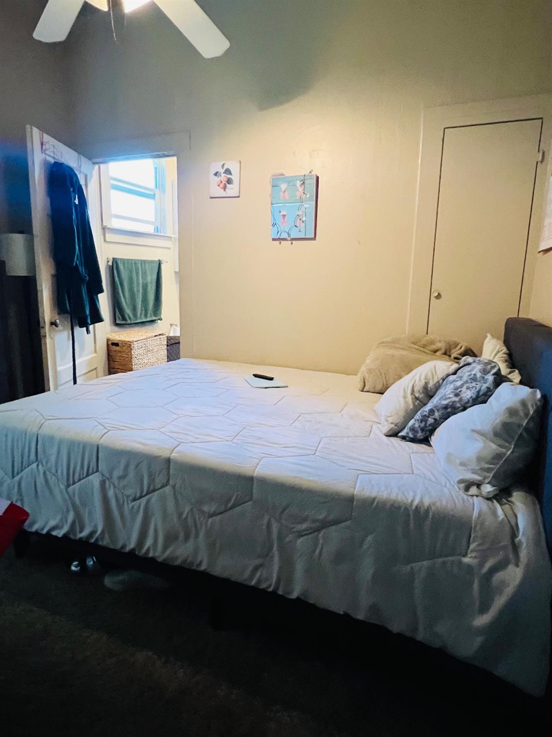 612 16th St, Modesto, CA 95354