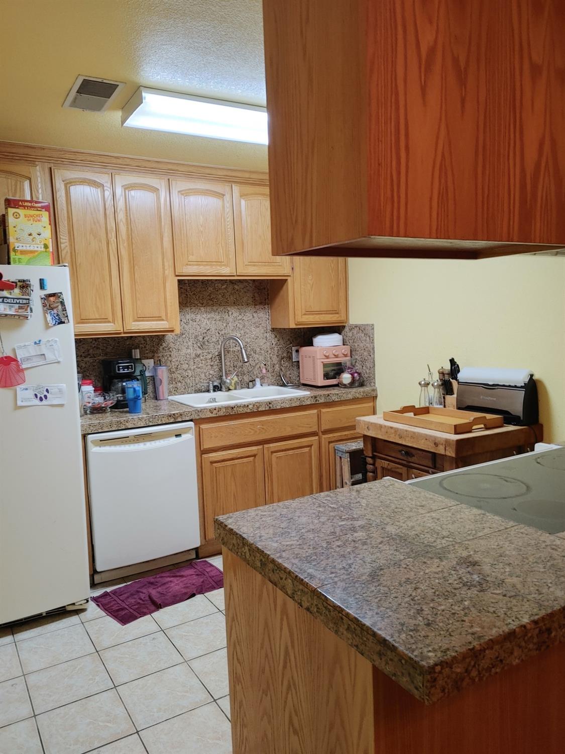 2312 St James Pl, Modesto, CA 95350