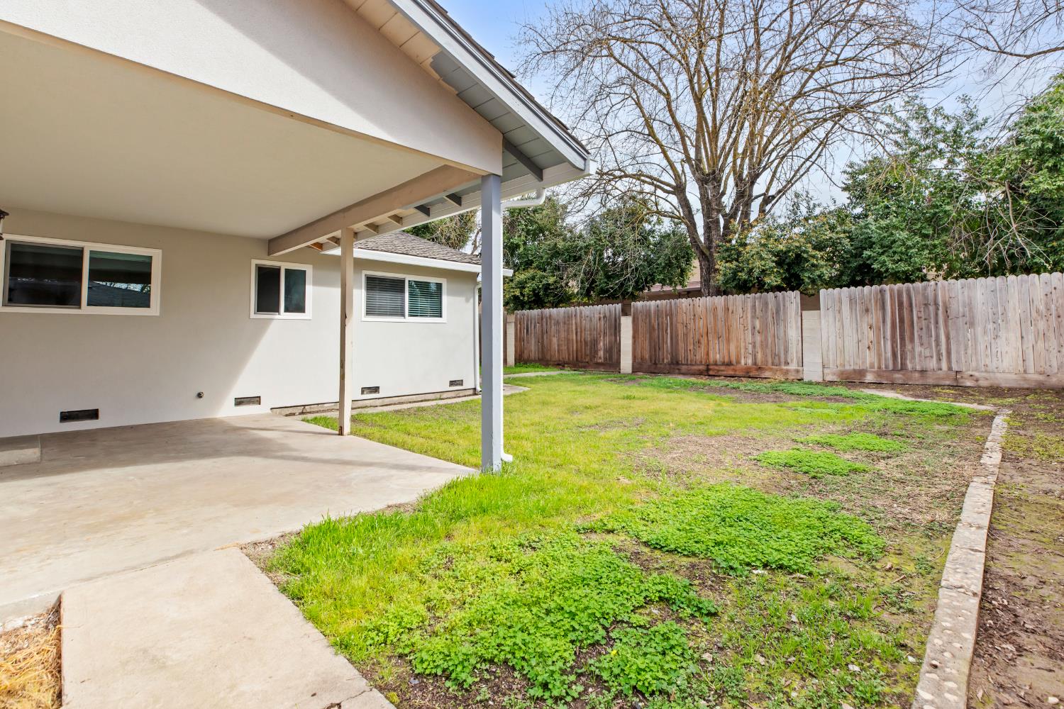 2608 Maxine Dr, Modesto, CA 95350