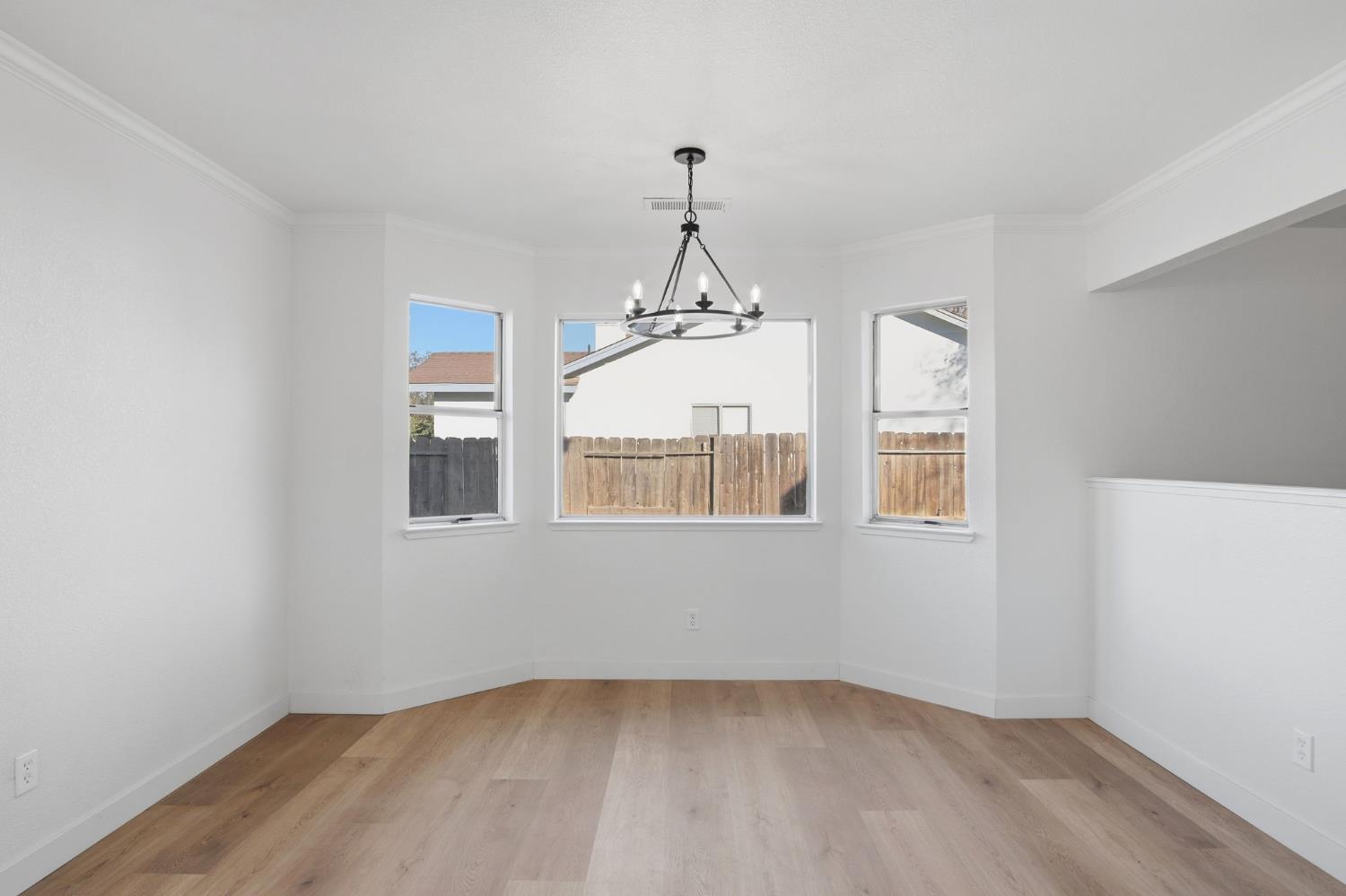 1732 Walpole Dr, Modesto, CA 95358