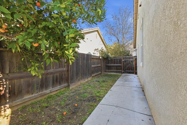 59 Flora Bella, Patterson, CA 95363