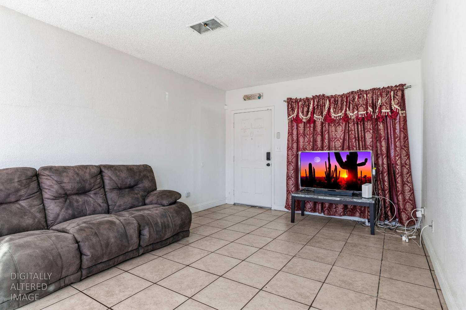 2644 San Ignacio Ave, Modesto, CA 95354