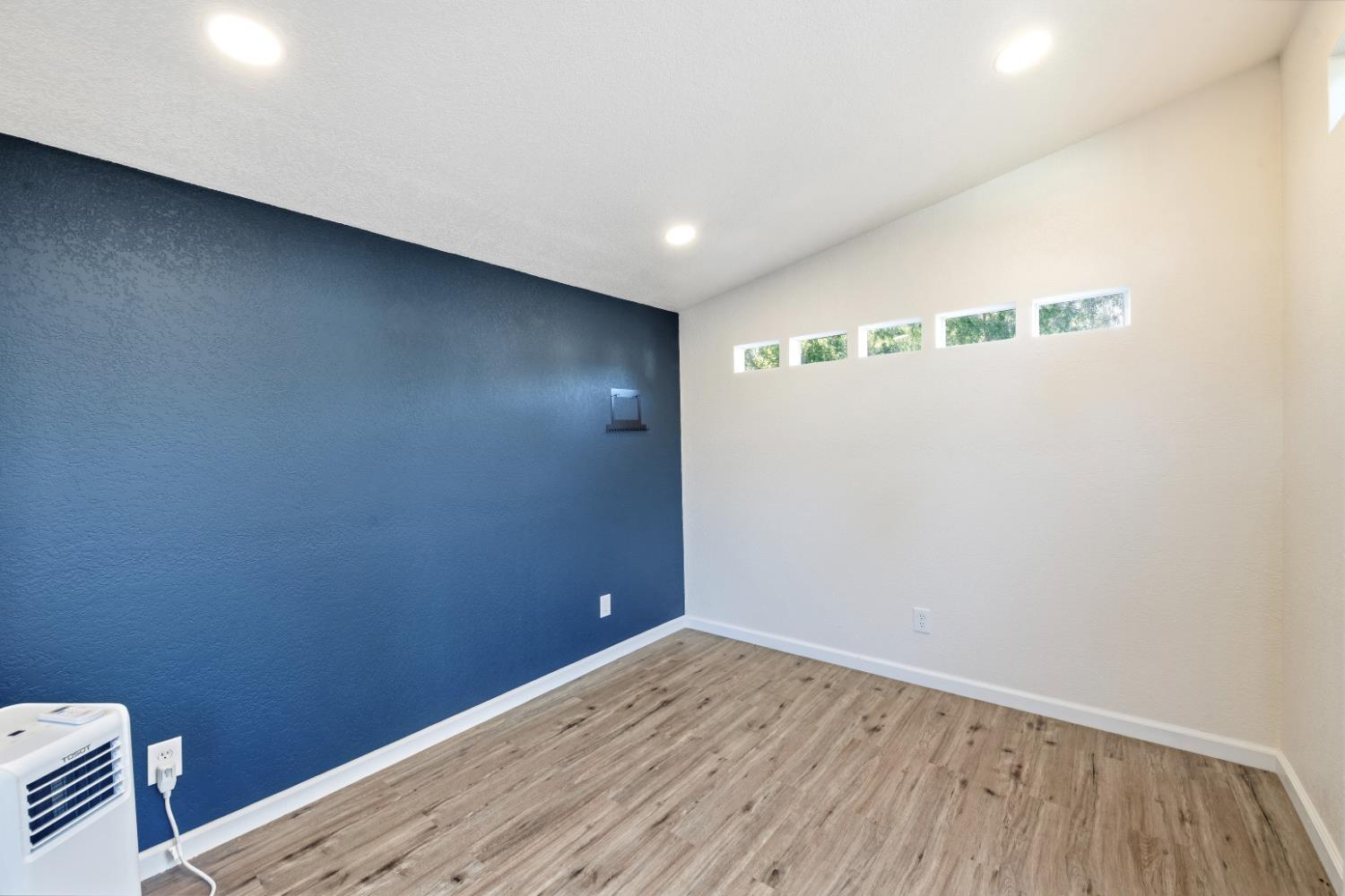 8099 N Orchard St, Fresno, CA 93720