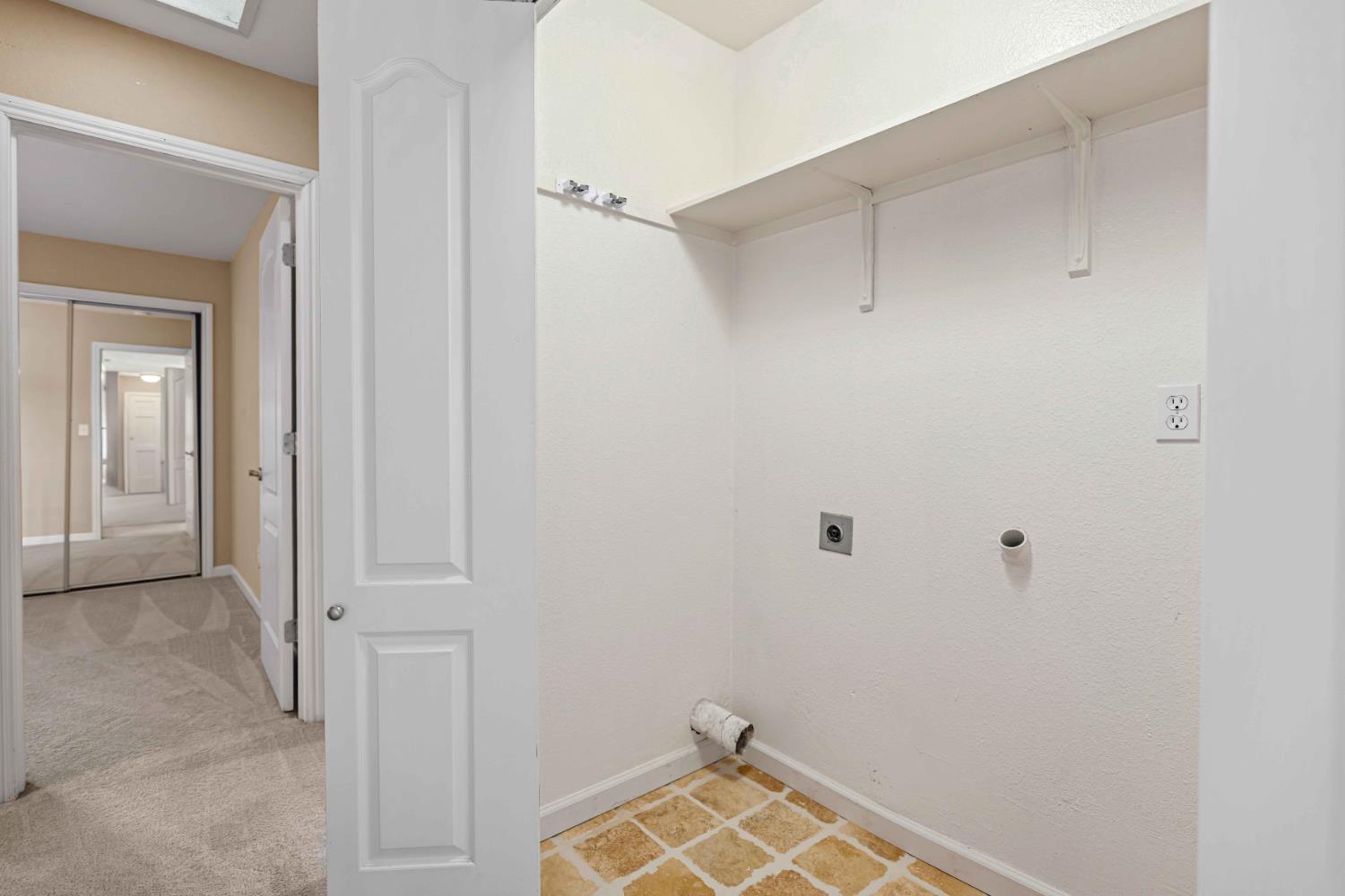 4032 Elmo Loop #A, Modesto, CA 95356