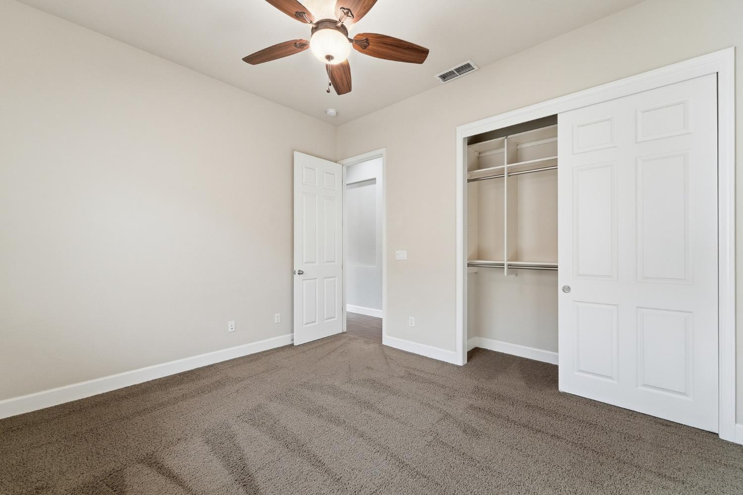 2558 Edgebrook Ln, Manteca, CA 95336