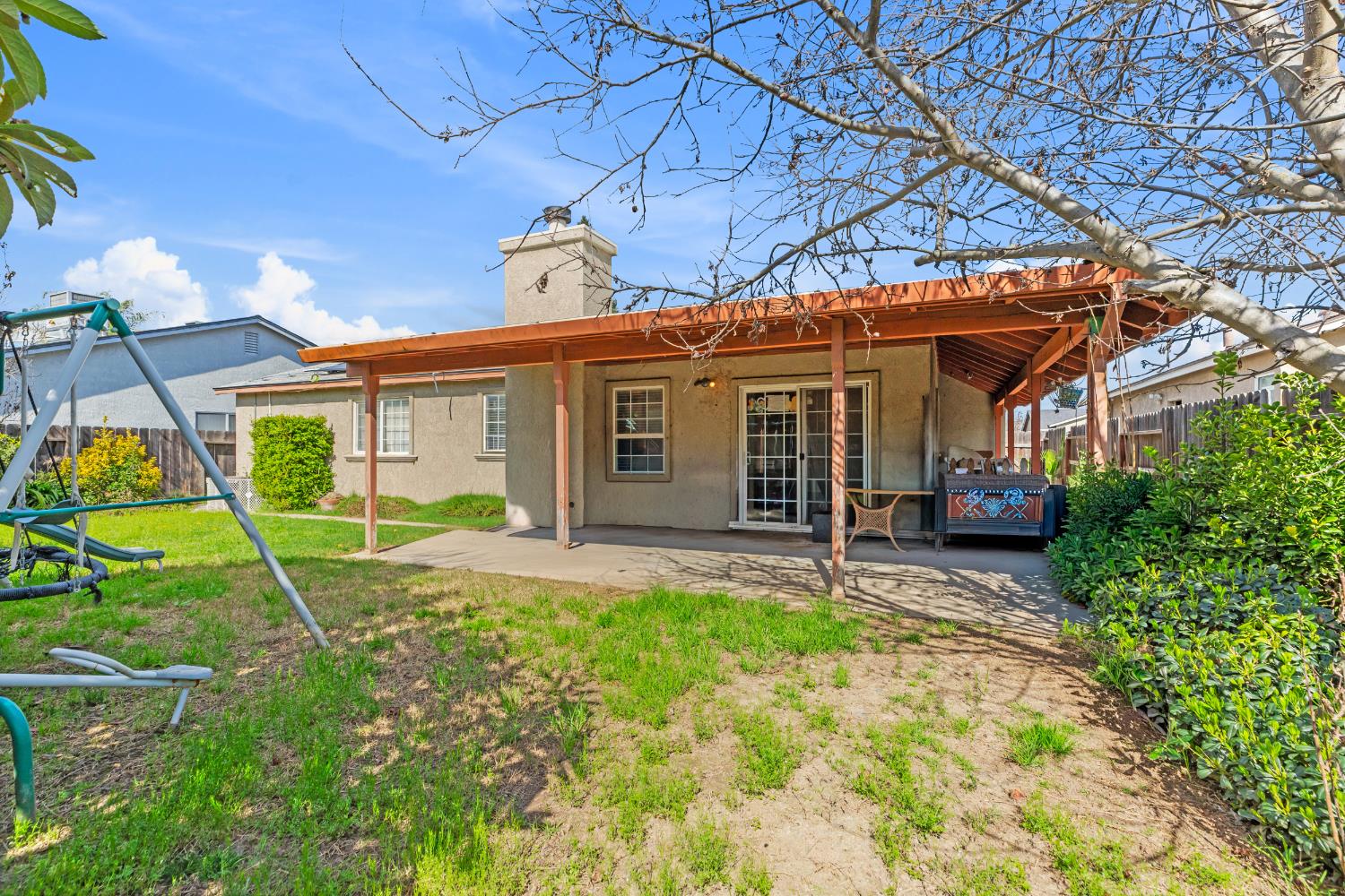 2106 Silverock Rd, Riverbank, CA 95367