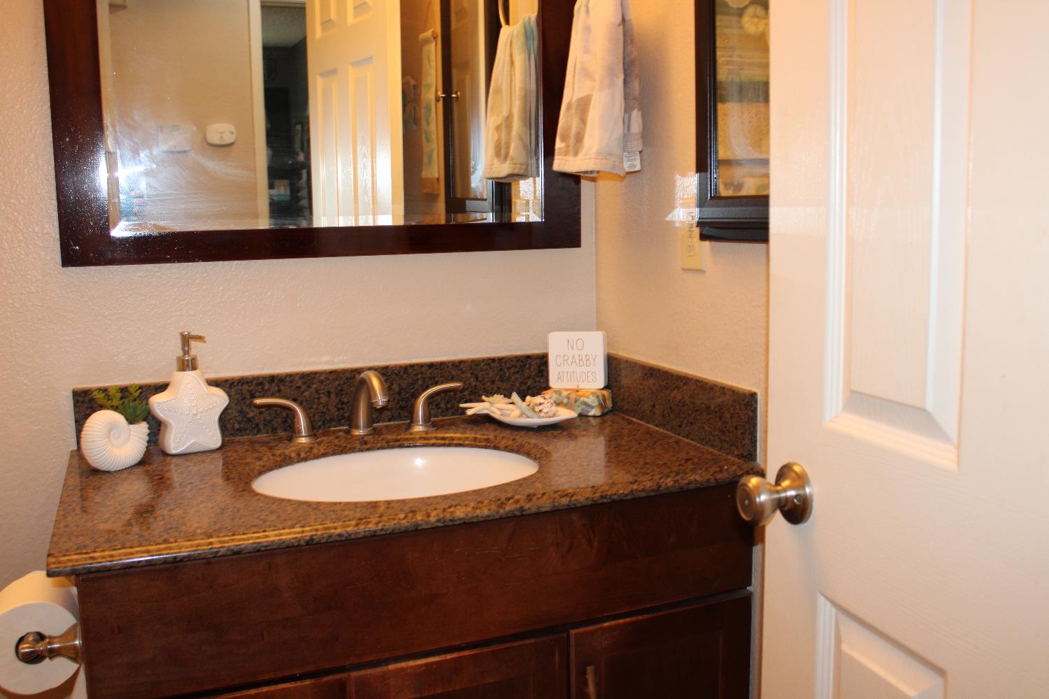 1637 Carlisle Ave, Modesto, CA 95356