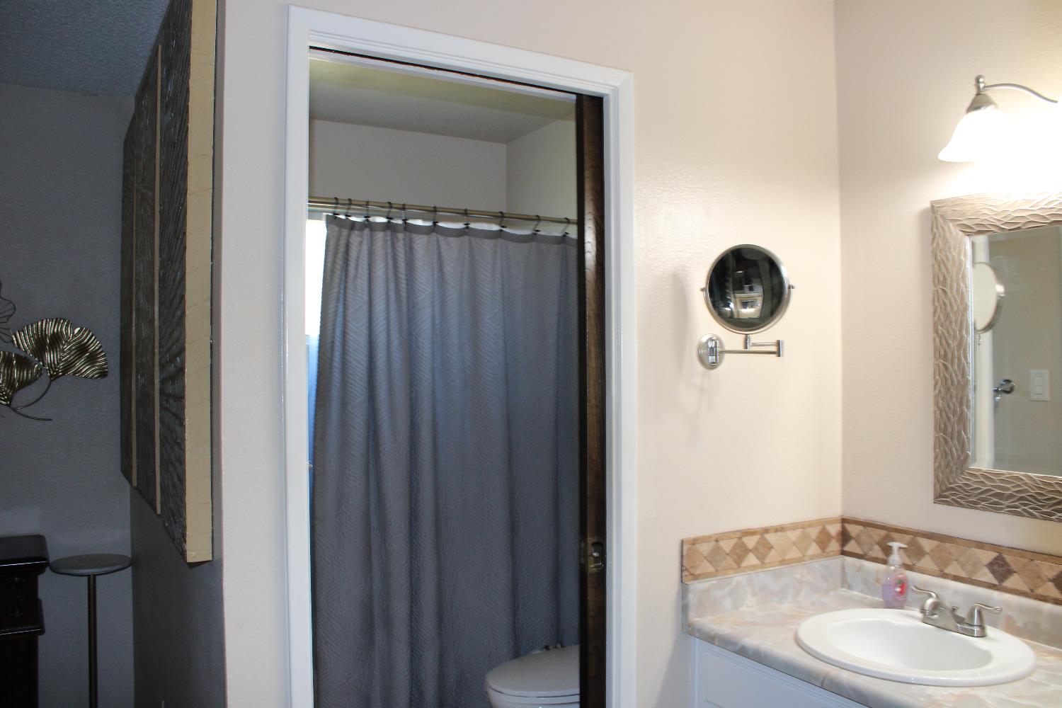 1637 Carlisle Ave, Modesto, CA 95356