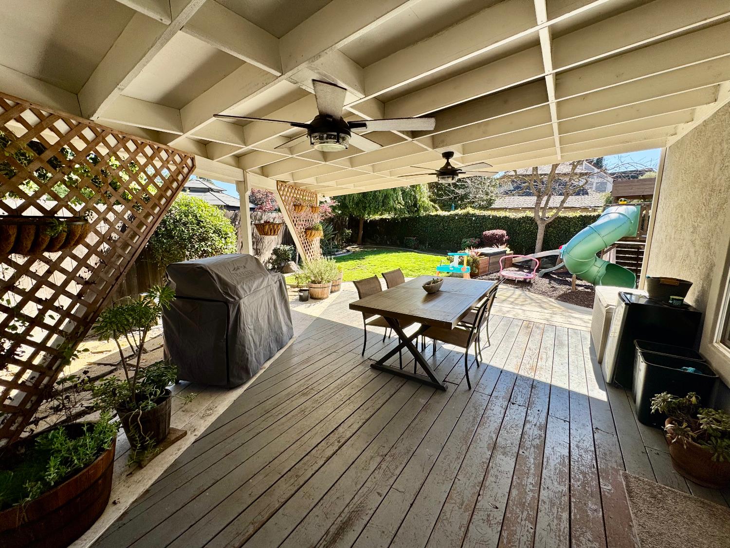 2304 Ridderkerk Cir, Modesto, CA 95356