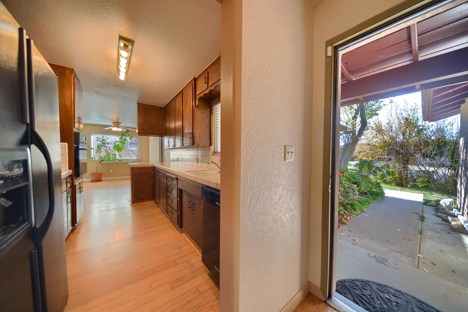 3312 Whitehorse Ave, Modesto, CA 95350