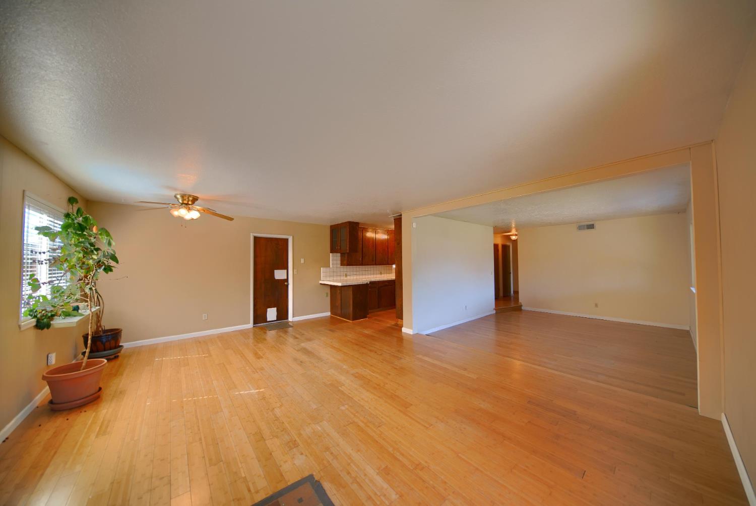 3312 Whitehorse Ave, Modesto, CA 95350