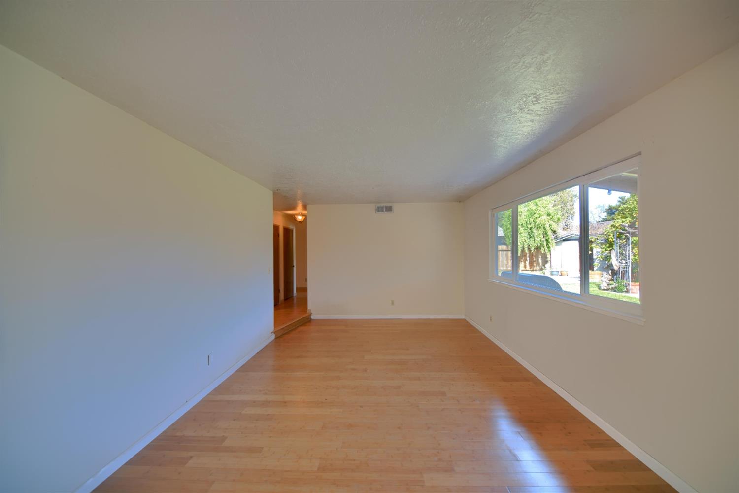 3312 Whitehorse Ave, Modesto, CA 95350