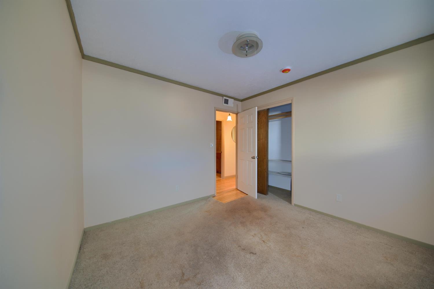 3312 Whitehorse Ave, Modesto, CA 95350