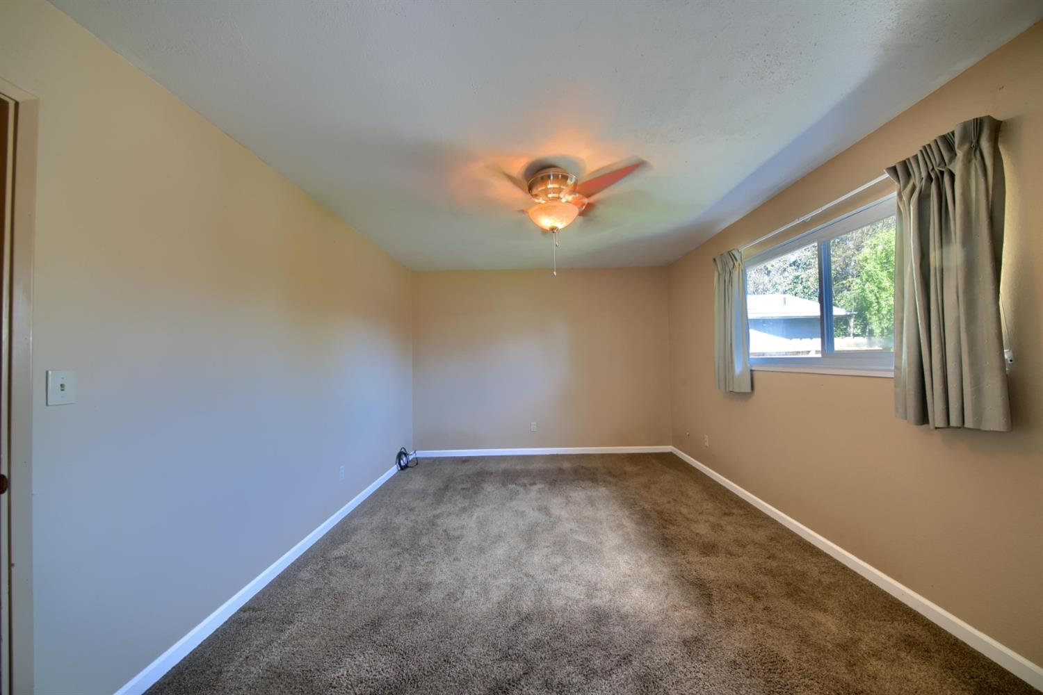 3312 Whitehorse Ave, Modesto, CA 95350