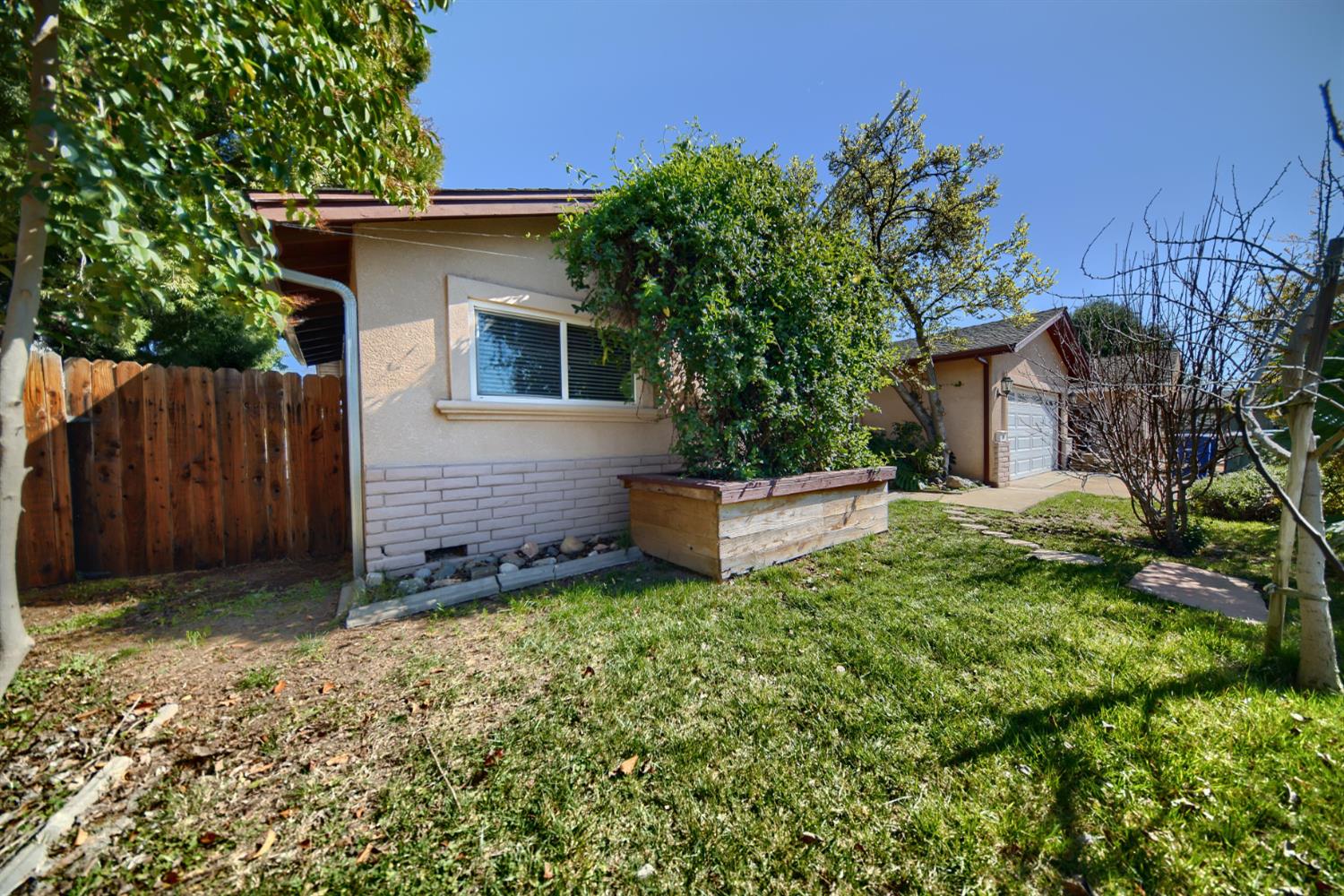 3312 Whitehorse Ave, Modesto, CA 95350