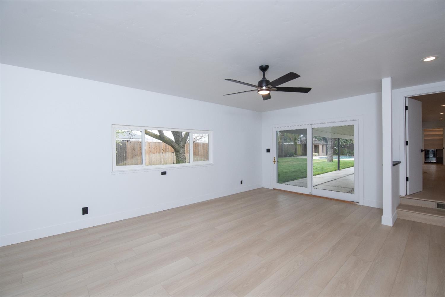 606 Hartley Dr, Modesto, CA 95356