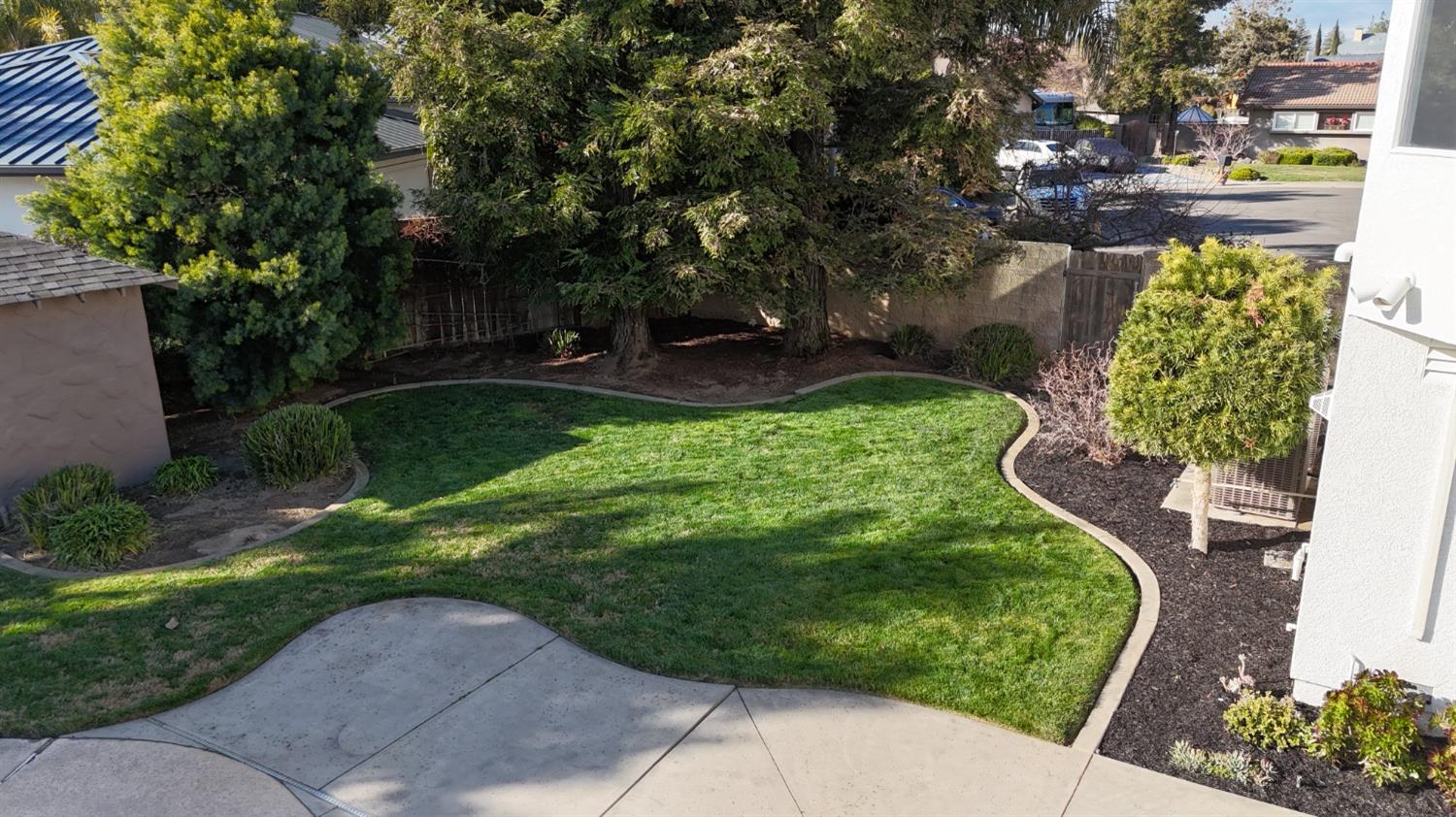 606 Hartley Dr, Modesto, CA 95356