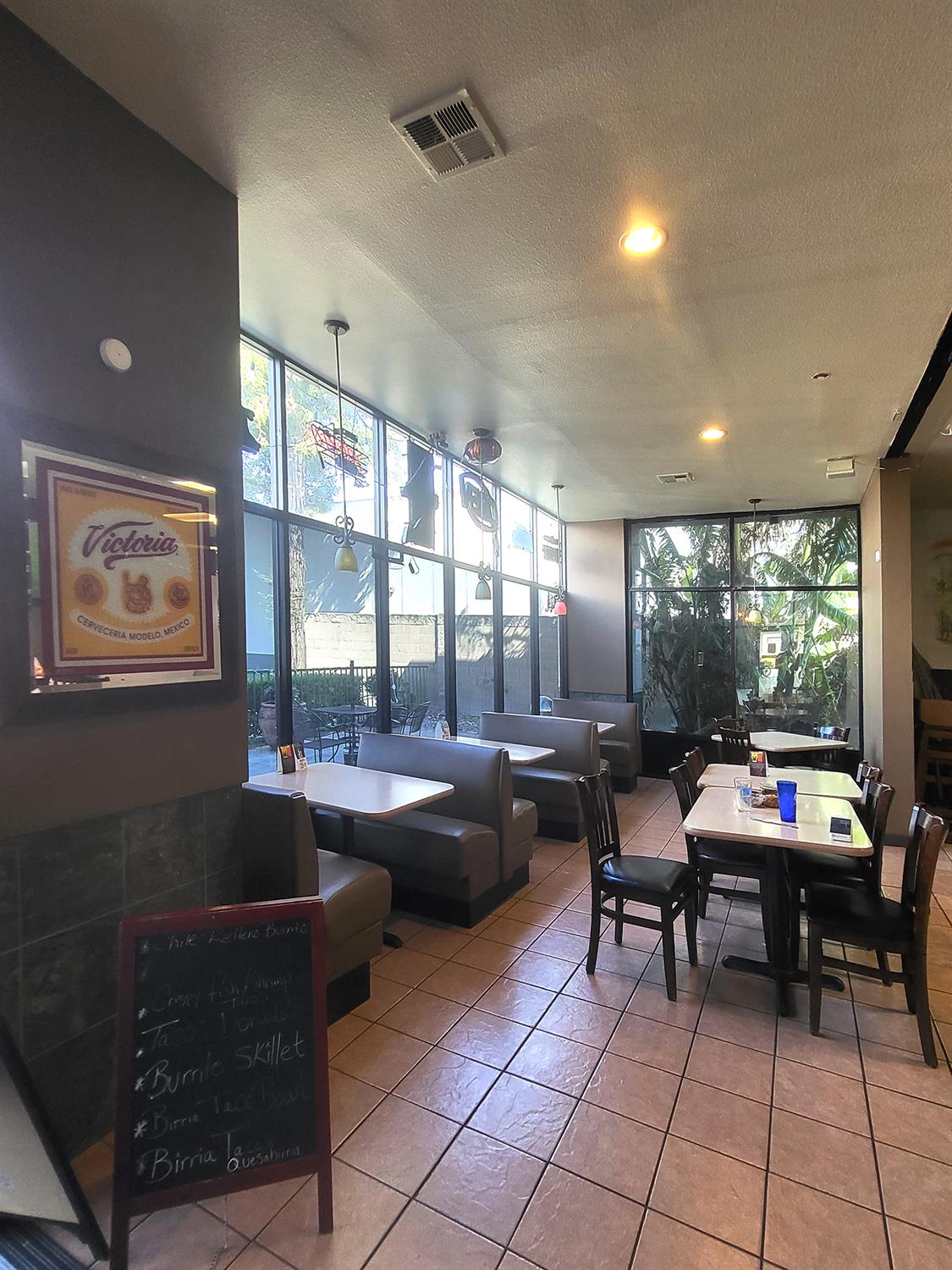 2542 Patterson Rd, Riverbank, CA 95367