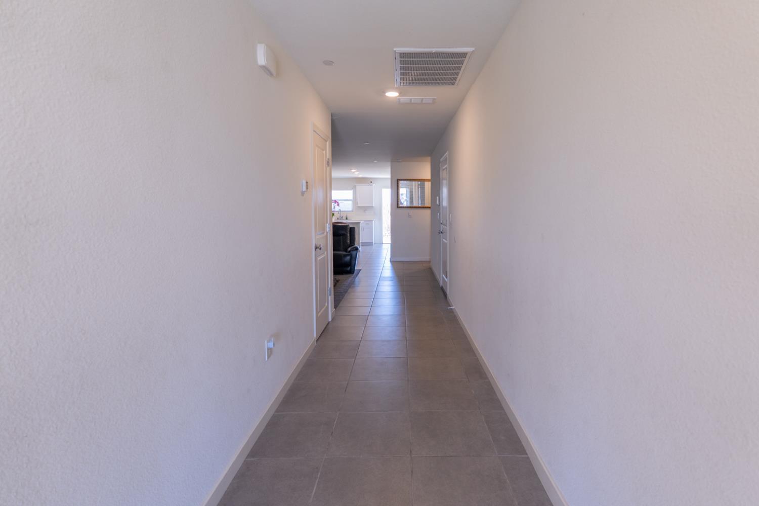 433 Stein Way, Waterford, CA 95386