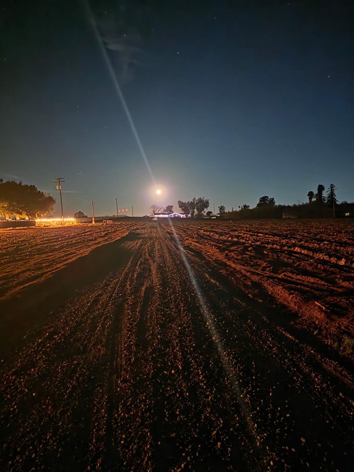 10606 Pioneer Ave, Oakdale, CA 95361