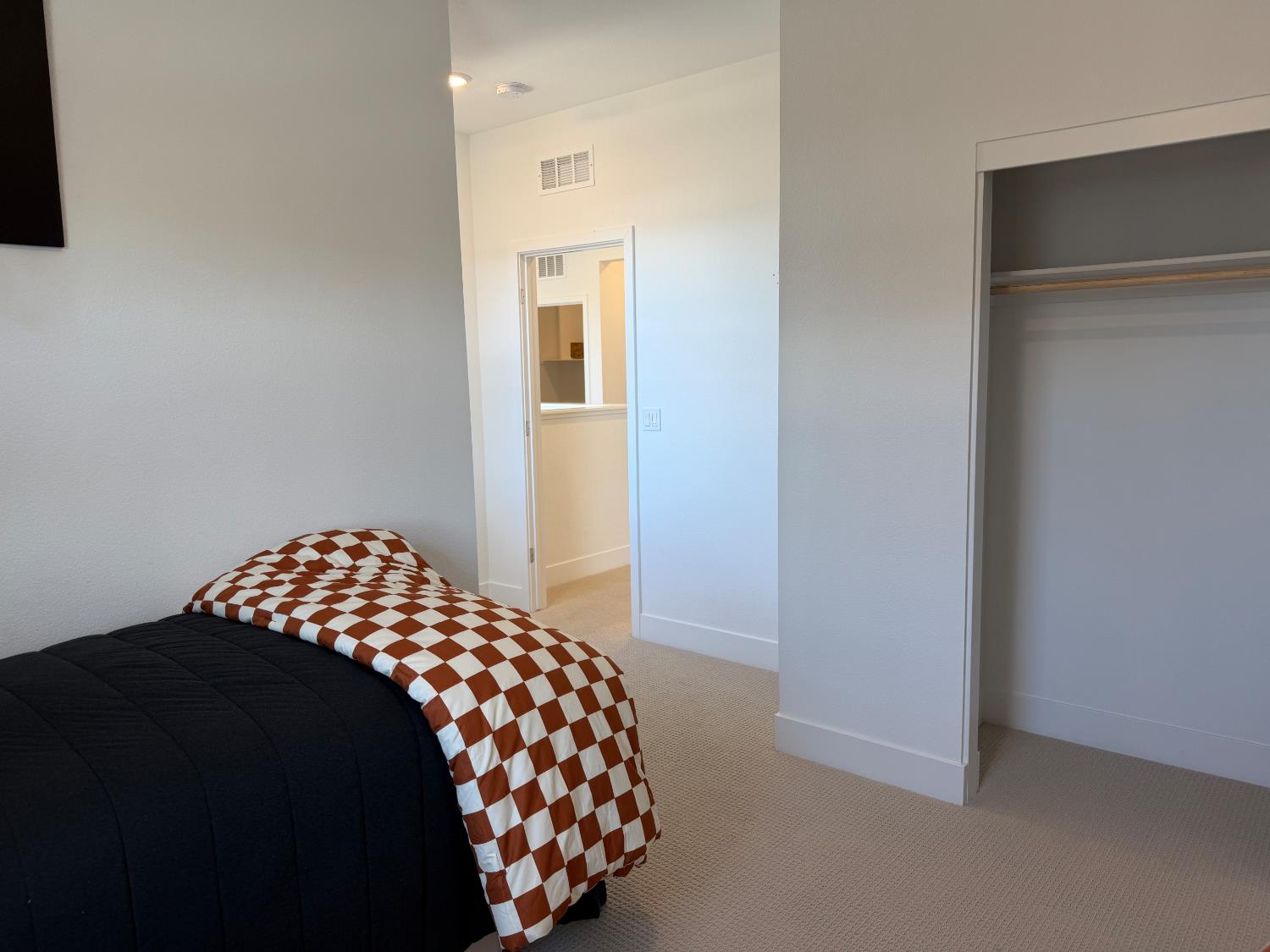 256 Birch Ranch Way, Patterson, CA 95363