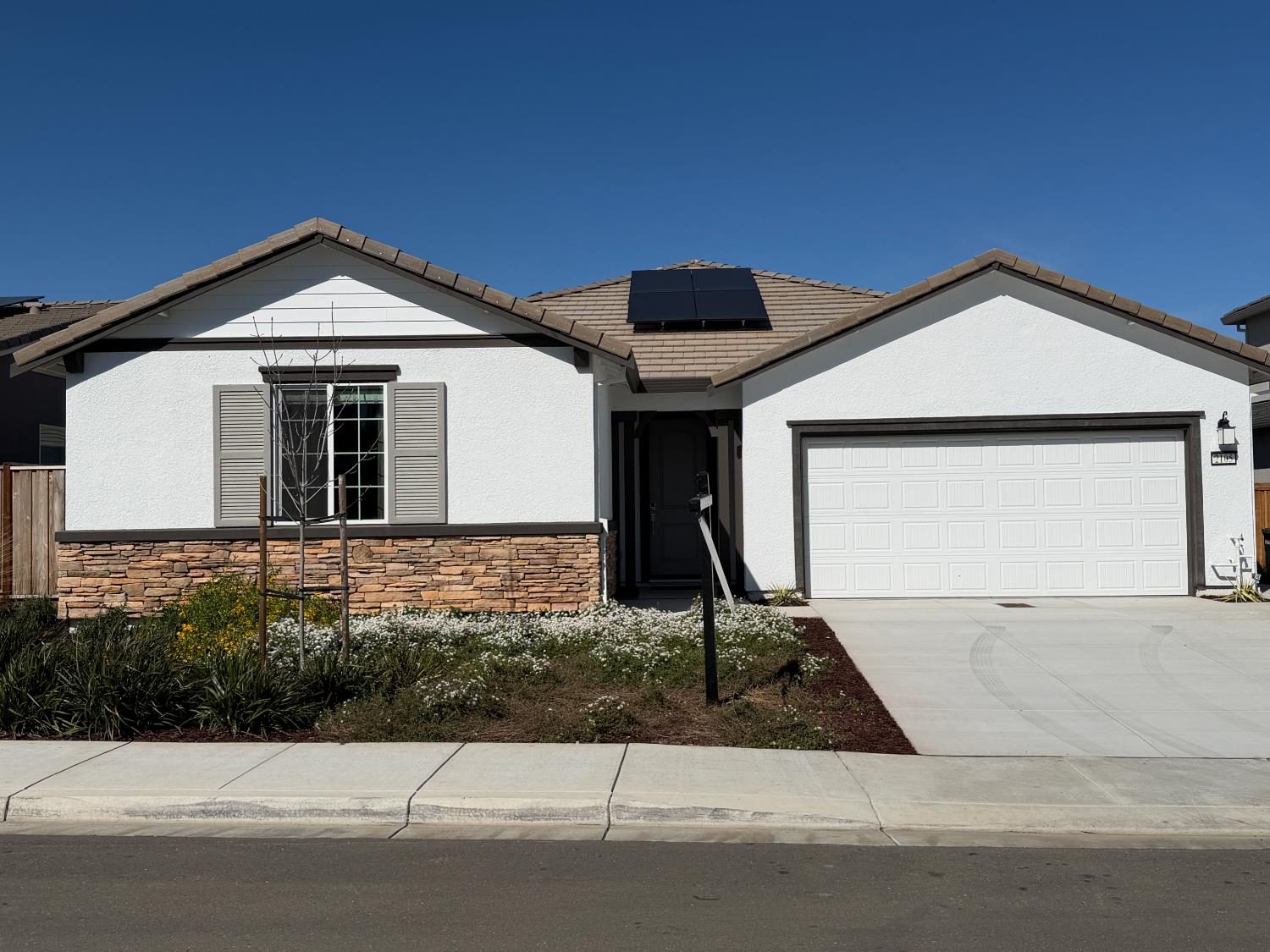 2105 Emerald Ranch Rd, Patterson, CA 95363