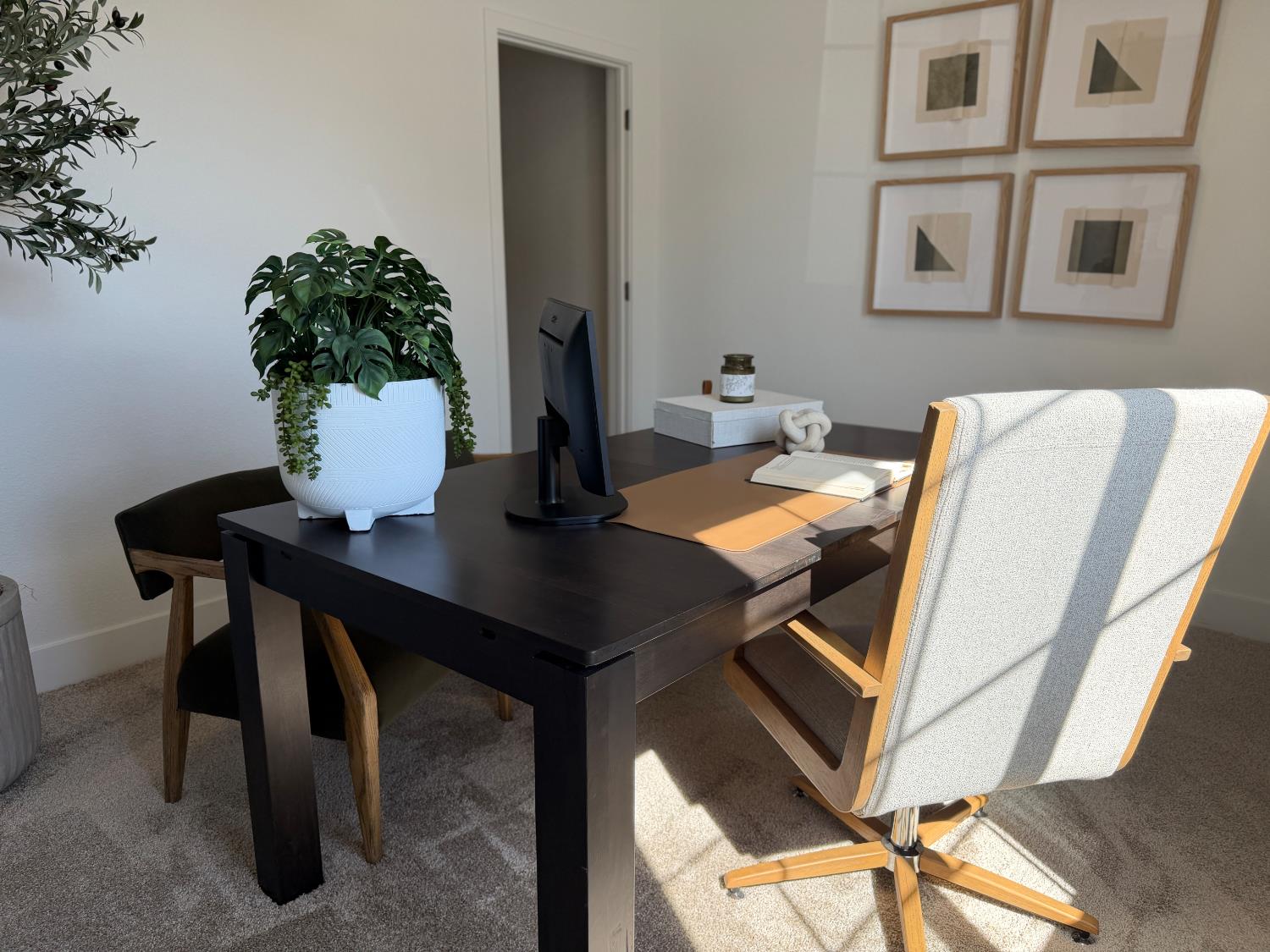 2105 Emerald Ranch Rd, Patterson, CA 95363