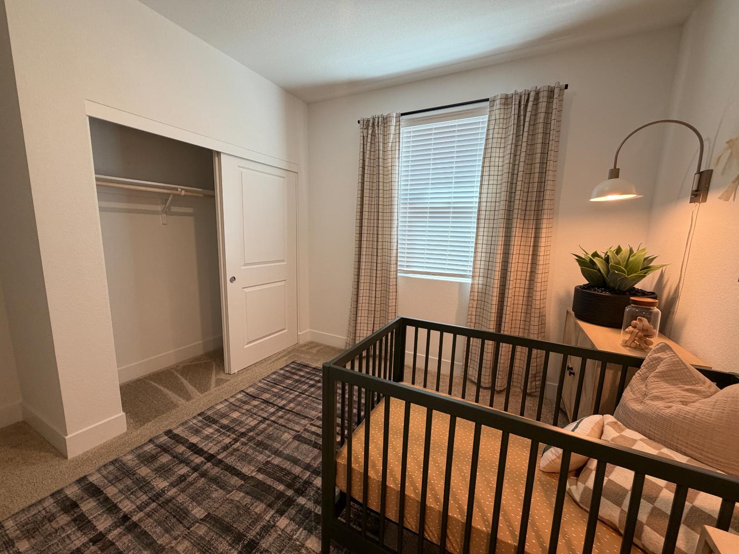 2105 Emerald Ranch Rd, Patterson, CA 95363