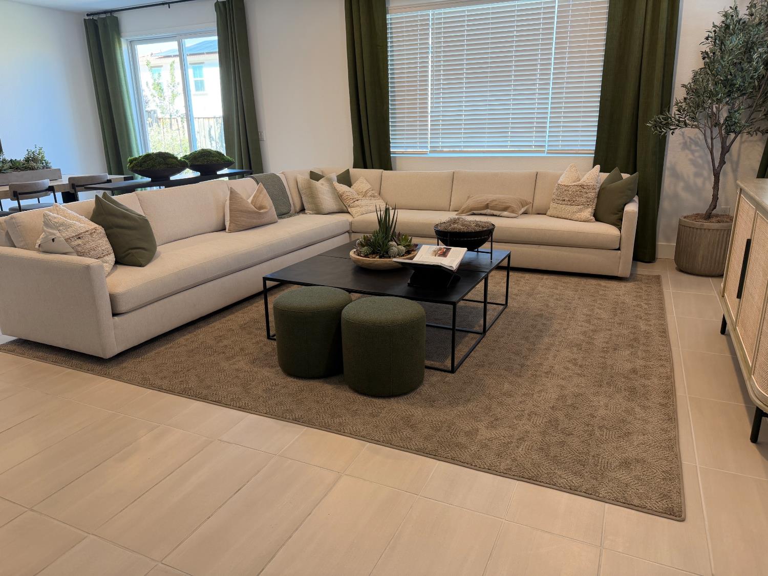 2105 Emerald Ranch Rd, Patterson, CA 95363