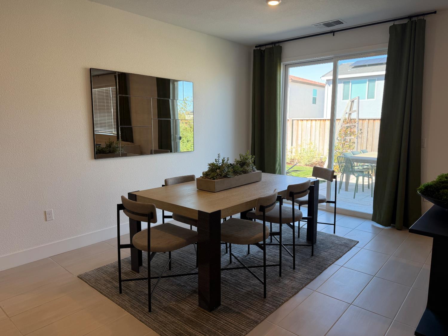 2105 Emerald Ranch Rd, Patterson, CA 95363