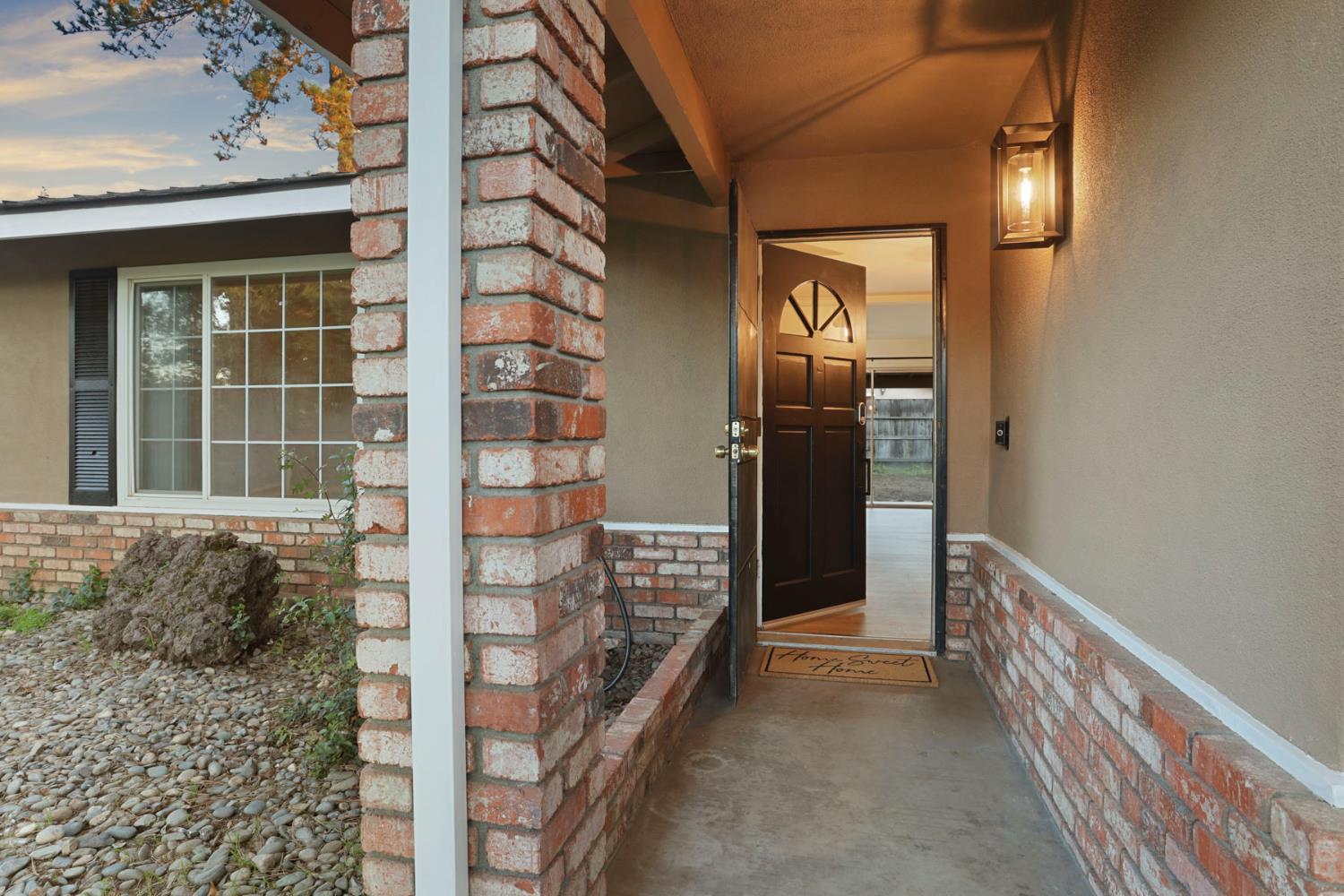 3052 Laramie Dr, Modesto, CA 95355