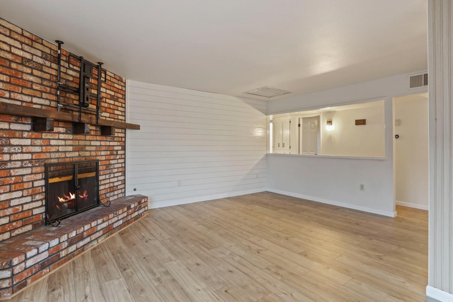 3052 Laramie Dr, Modesto, CA 95355