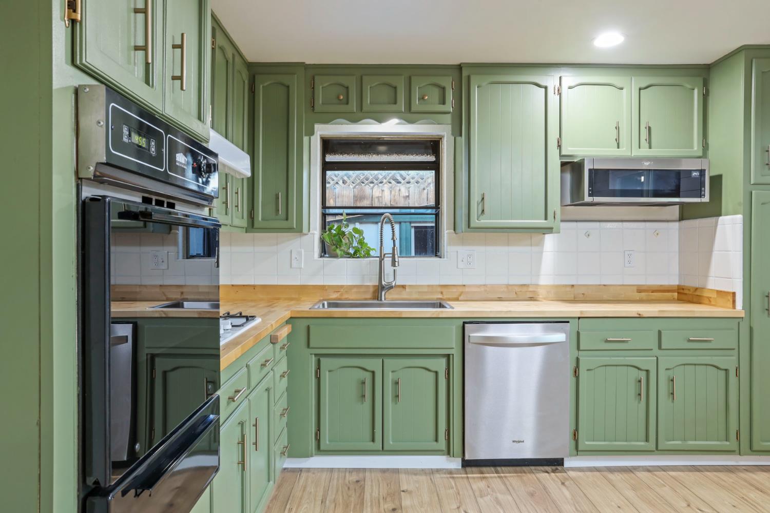 3052 Laramie Dr, Modesto, CA 95355