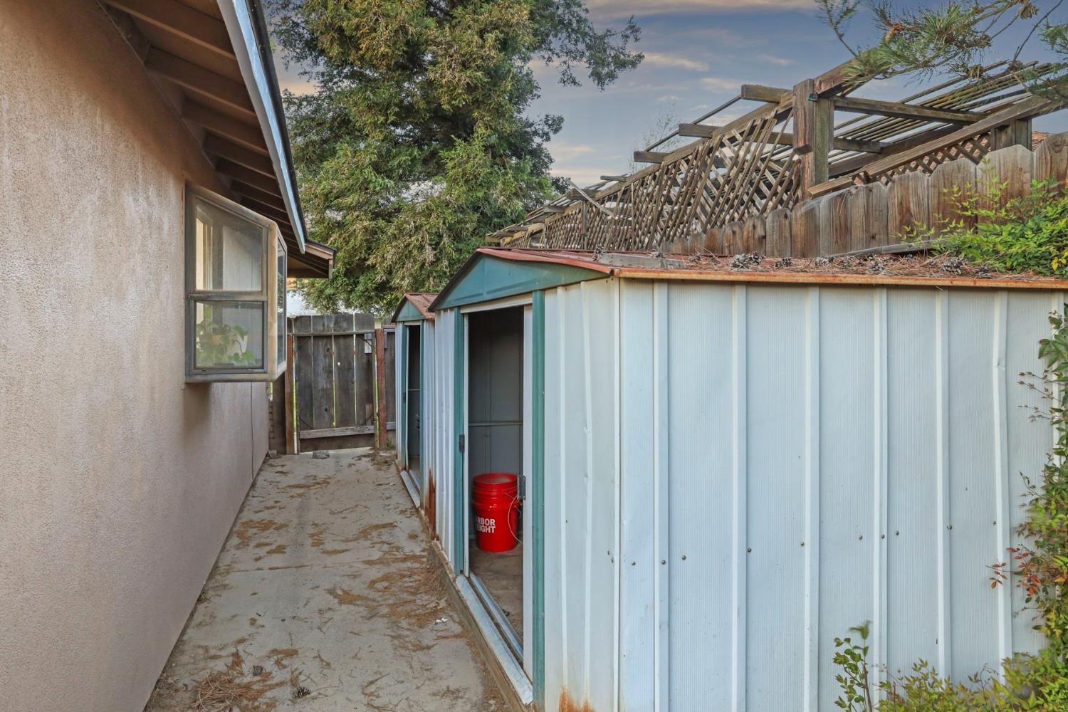 3052 Laramie Dr, Modesto, CA 95355